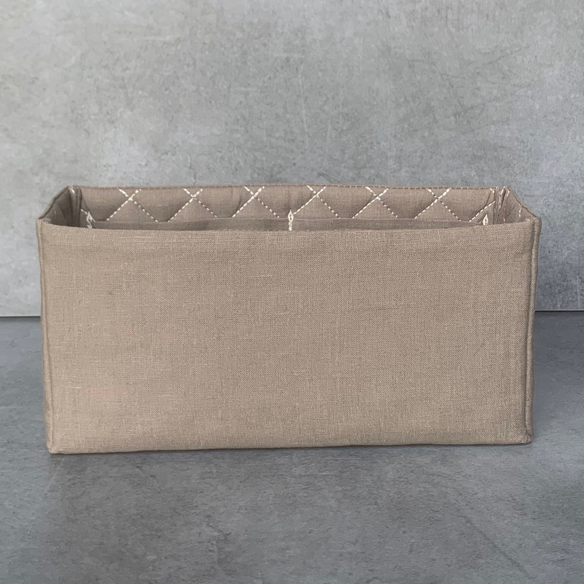 Taupe