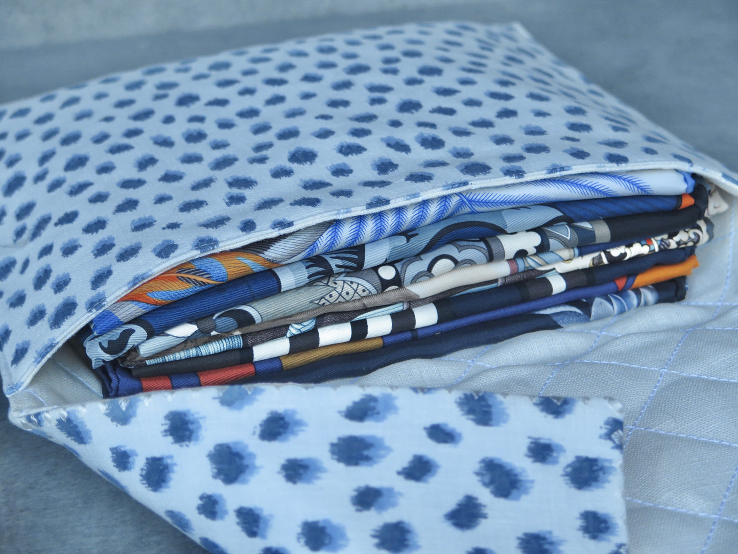 Scarf Travel & Storage Pochette