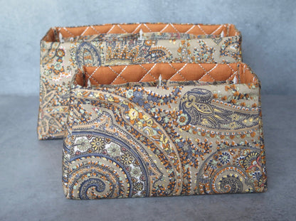 Paisley Gold